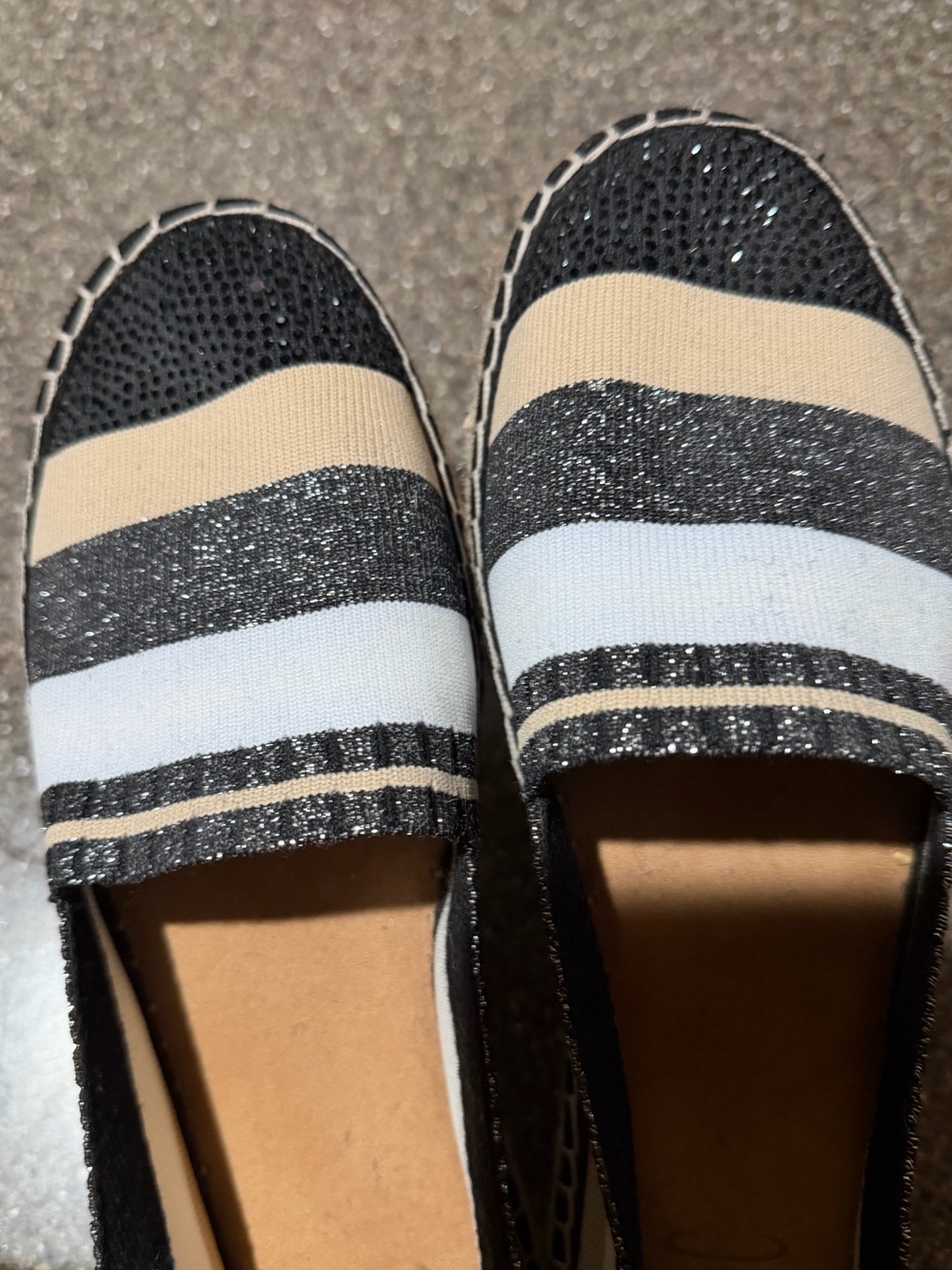 INC Espadrille flats Size 8, white,black,cream stripes, EUC, were$90 NOW $24 - Picture 11 of 16